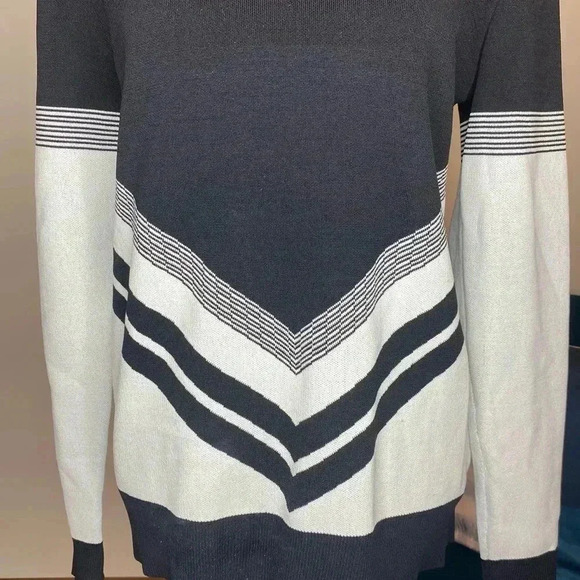 Topshop Varsity Chevron Knit Crew Sweater Size 8 - Picture 6 of 12